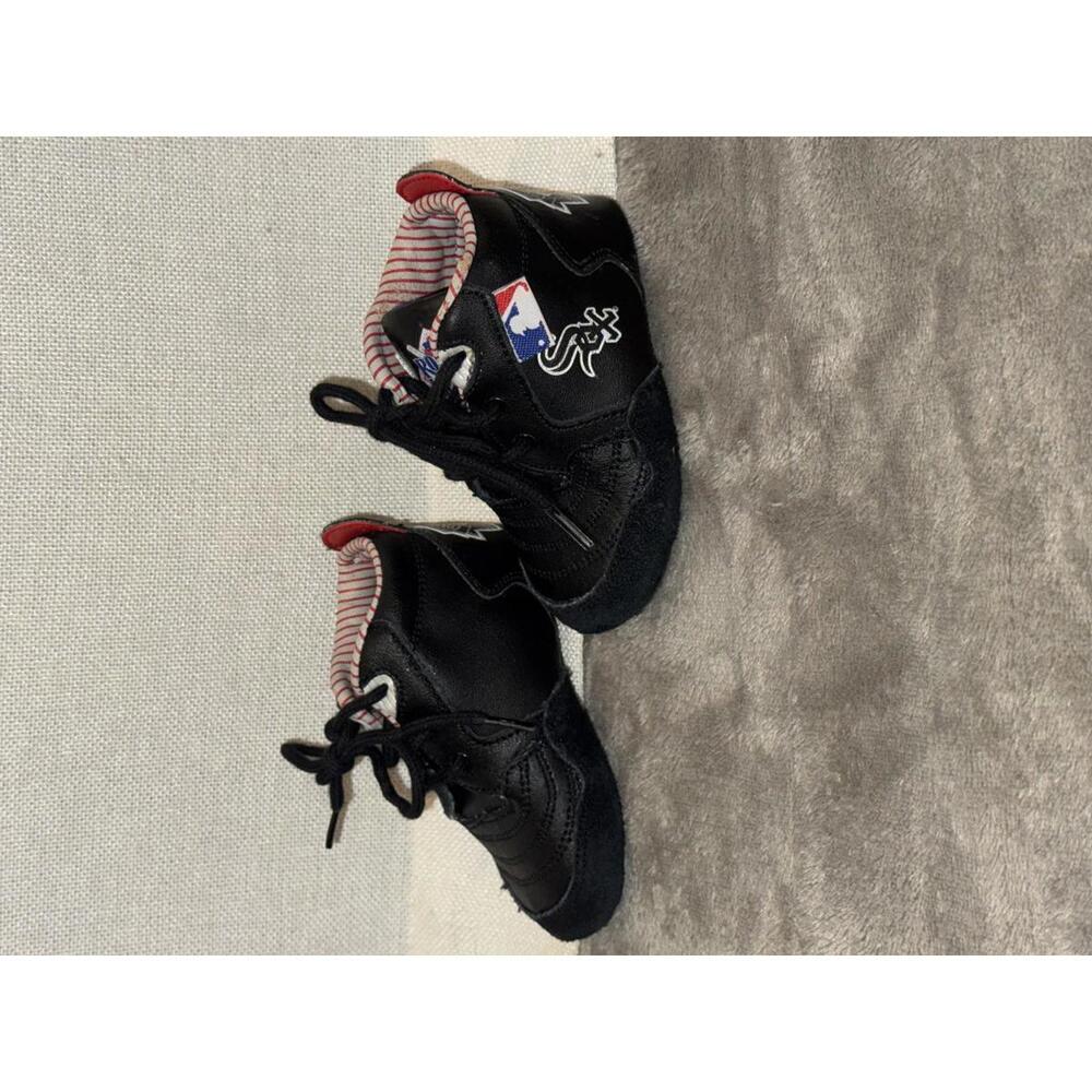Baby MLB Crib Shoe 4 Prewalker‎ Sneakers White Sox Baseball Rookie League Black